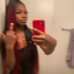 Meet your Posher, Dey